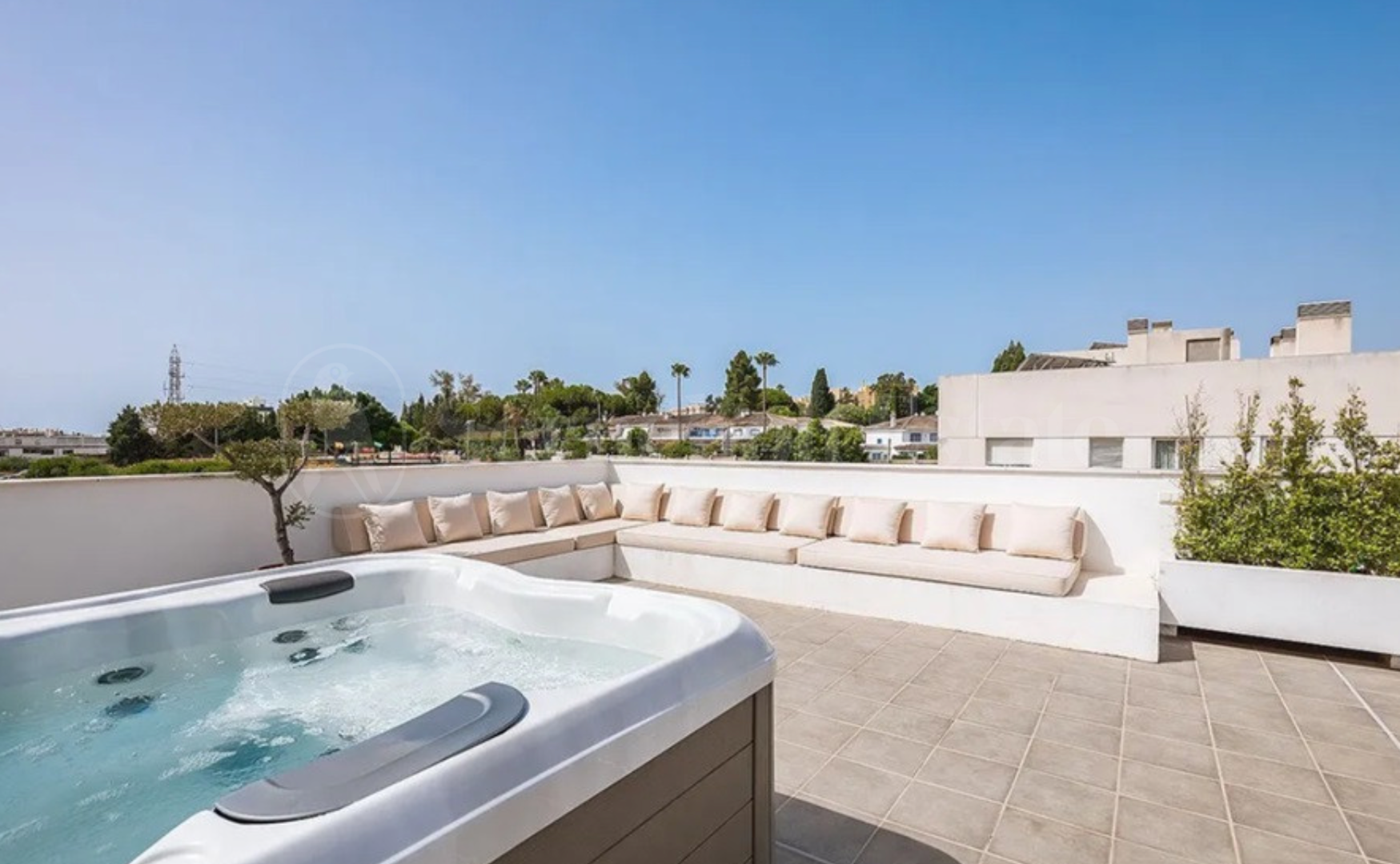 Apartment for sale in San Pedro De Alcantara, Marbella