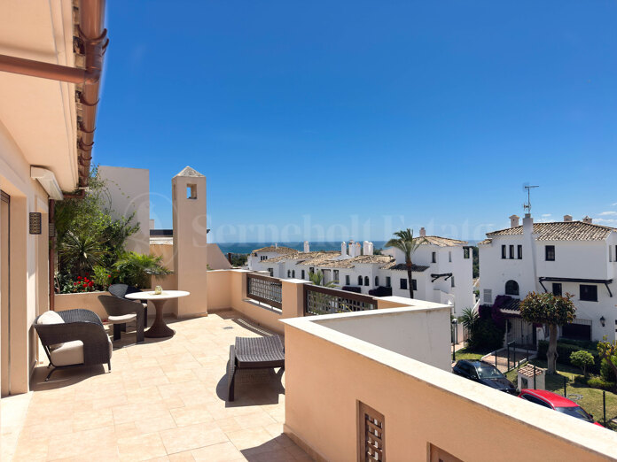 Penthaus zu verkaufen in Medina de Banús, Nueva Andalucia