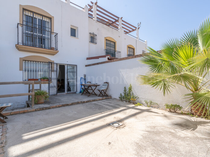 Reihenhaus zu verkaufen in Estepona Stadt