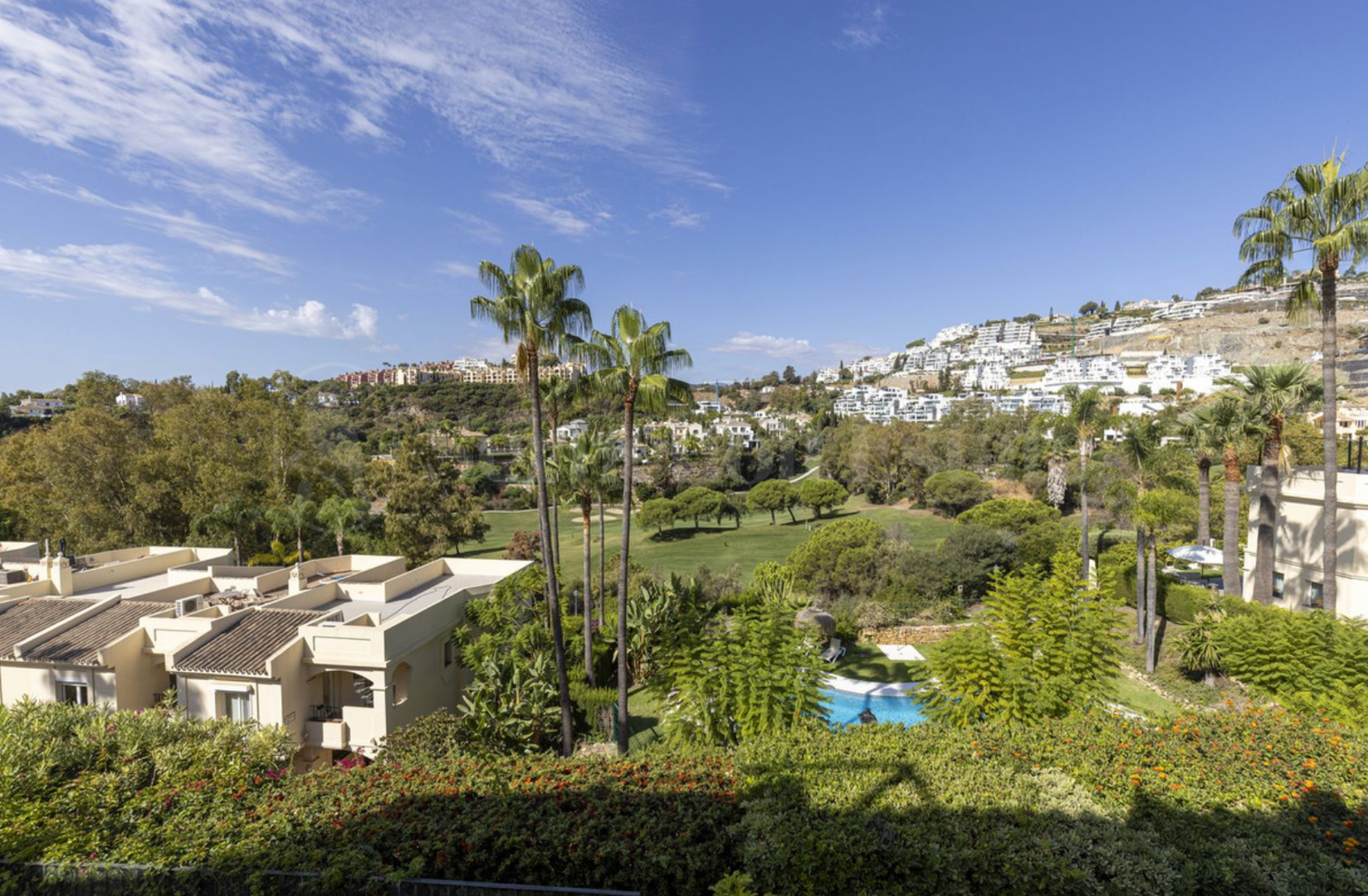 Apartment for sale in La Quinta, Benahavís