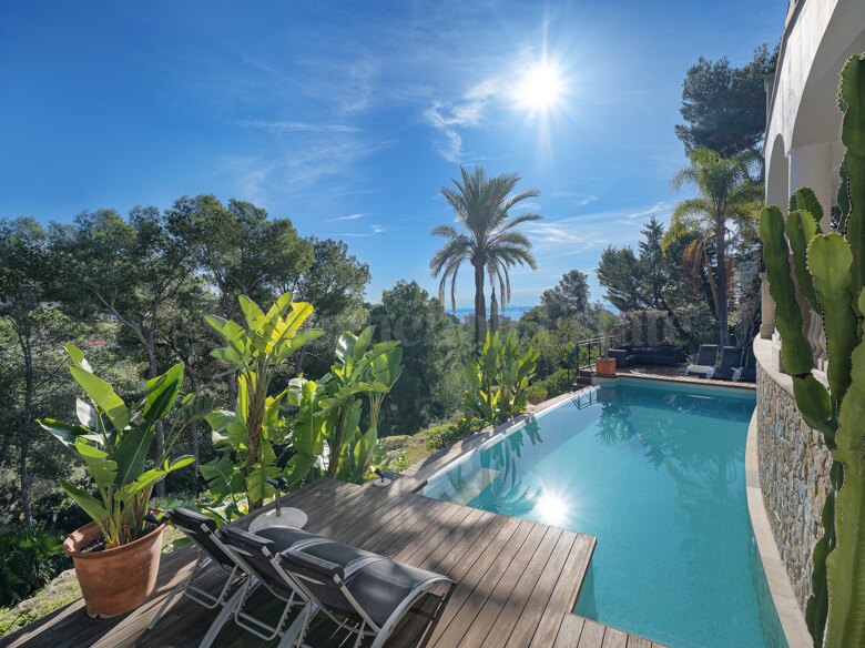 Exklusiver Meerblick & zeitlose Eleganz in Costa d’en Blanes