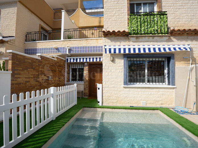 Chalet Adosado Totalmente Reformado Con Vistas al Mar en El Mojón–Las Salinas, San Pedro del Pinatar, Murcia