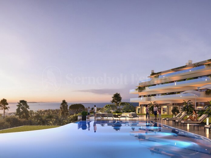 El Chaparral, Mijas. Nytt bostadskomplex med utsikt över Medelhavet.