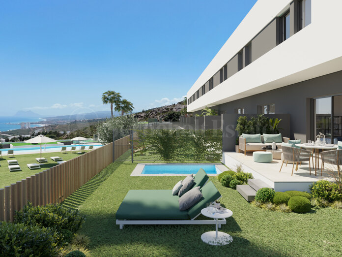 Nuevas casas adosadas con impresionantes vistas al mar