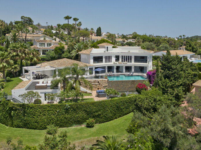 Villa zu verkaufen in Hacienda las Chapas, Marbella Ost