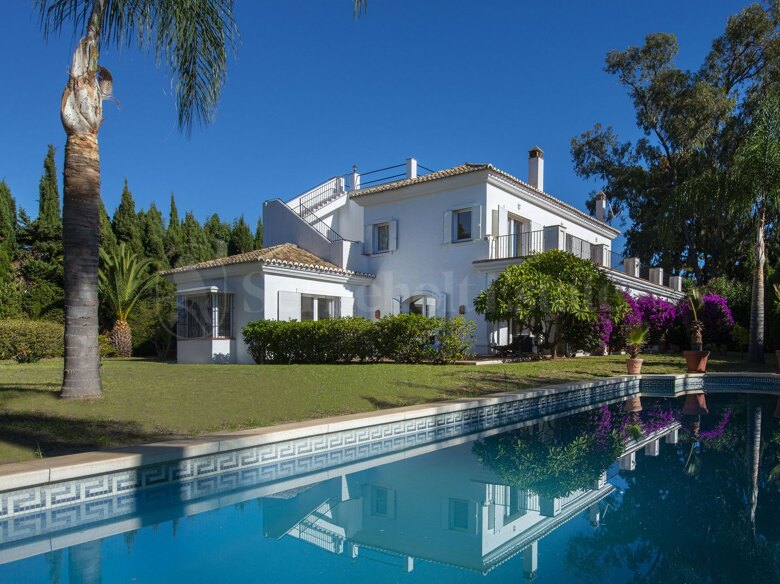 Detached Villa in Guadalmina Baja