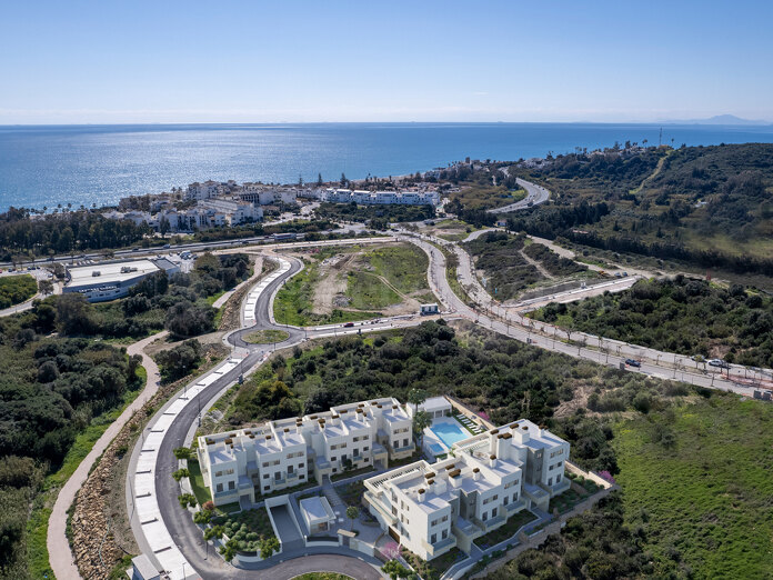 Obra nueva, nuevo proyecto, apartamentos, Estepona, piscina, urbanización, playa.