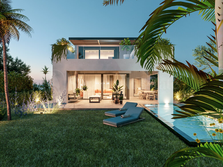 Villa, new development, 4 bedrooms, pool, New Golden Mile, Estepona.