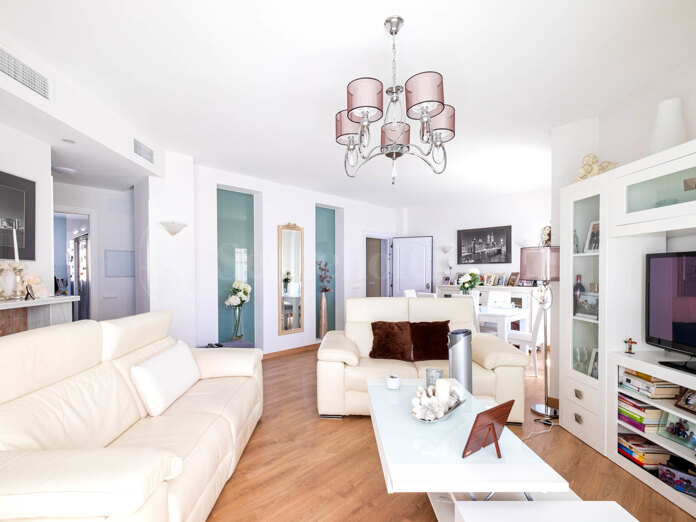 Duplex townhouse located in center of Fuengirols one of the most privileged urbanisations Puebla Lucia.