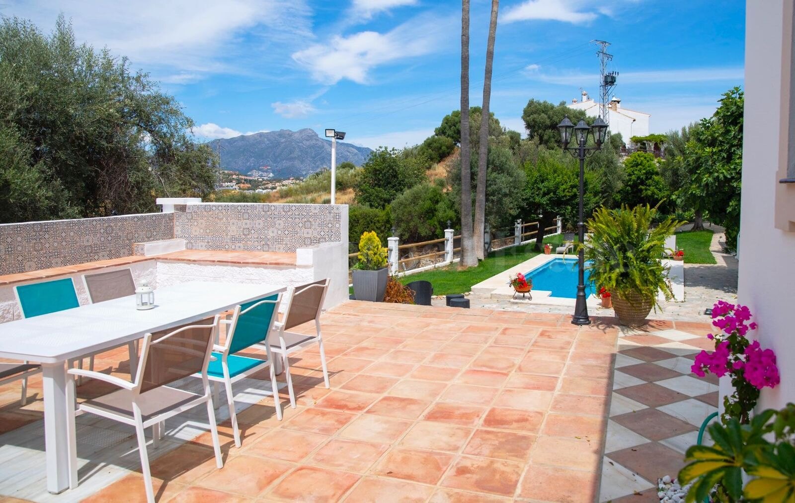 House for sale in Benahavis, Benahavís view