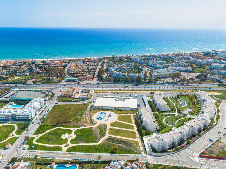 New development, apartments, 2, 3 and 4 bedrooms in Cancelada, Estepona.