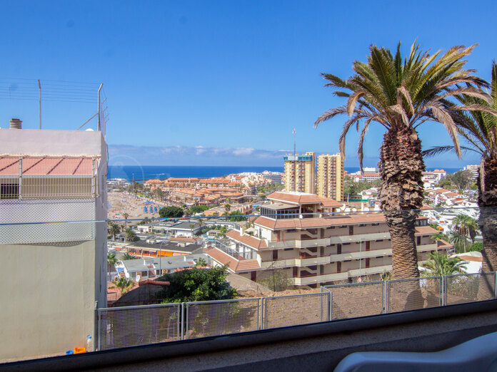 Apartamento moderno cerca a la playa