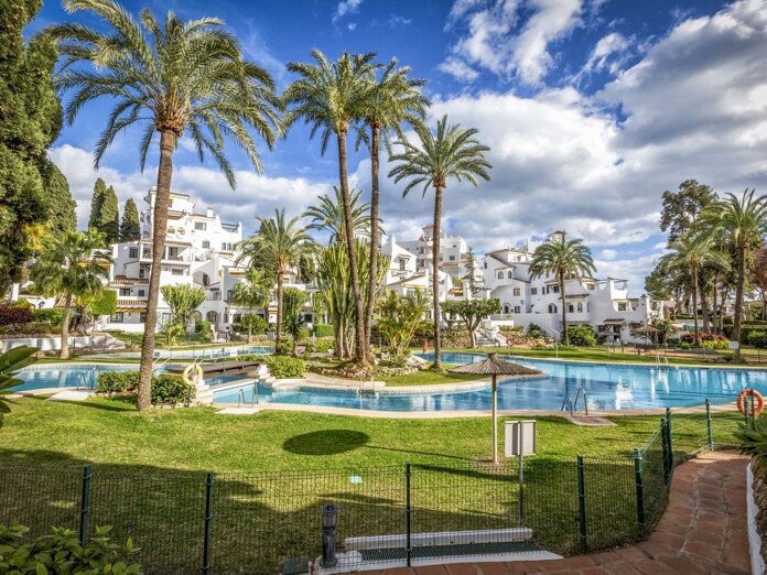 Lägenhet på bottenvåningen i Aldea Blanca, Nueva Andalucía