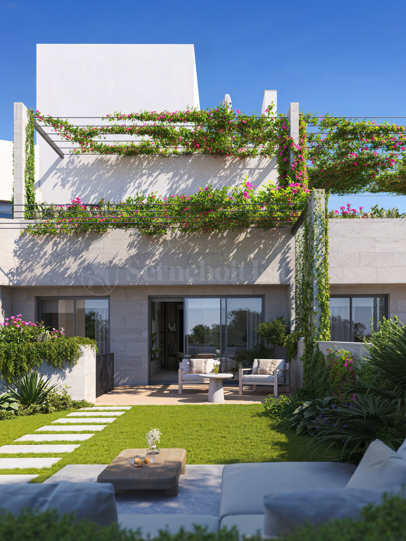 Apartment for sale in Estepona East, Estepona view