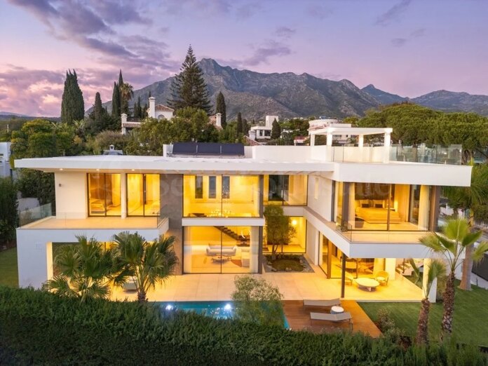 Villa zu verkaufen in Marbella Goldene Meile