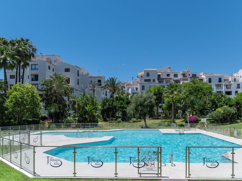 Wohnung zu verkaufen in Puerto Banus, Marbella