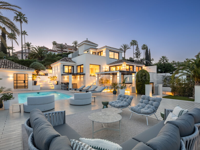 Villa zu verkaufen in Nueva Andalucia, Marbella