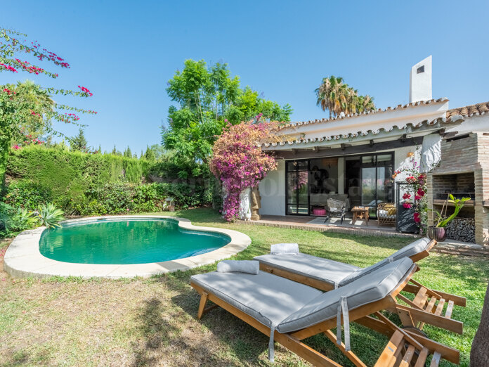 Villa zu verkaufen in Atalaya, Estepona Ost