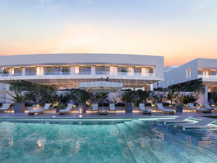 4-Bedroom Semi-Detached Home with a 94 m² Rooftop Solarium and 57 m² Multipurpose Basement