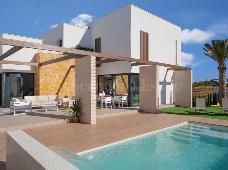 Villa de nueva construcción en Dehesa de Campoamor, Orihuela Costa