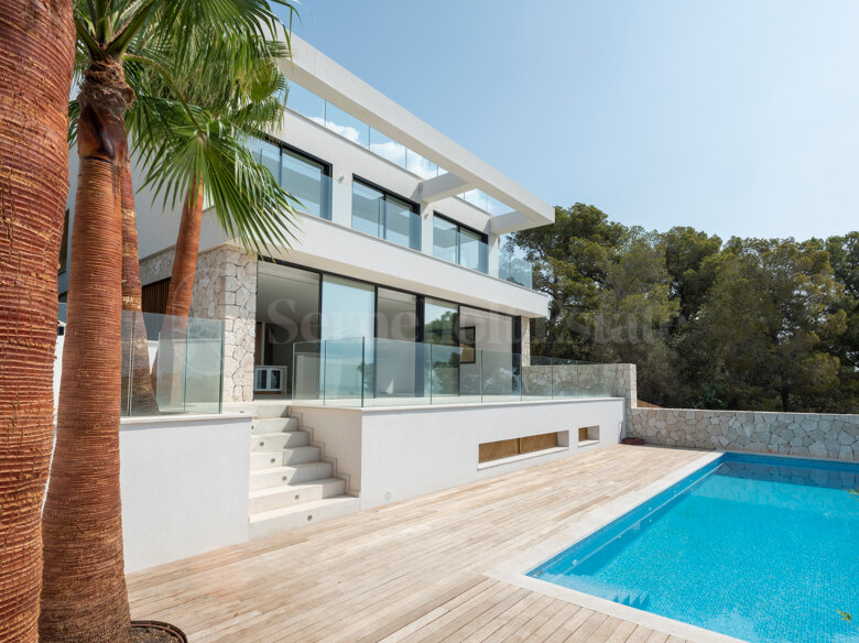 Luxuriöse Villa mit Meerblick in Portals Nous