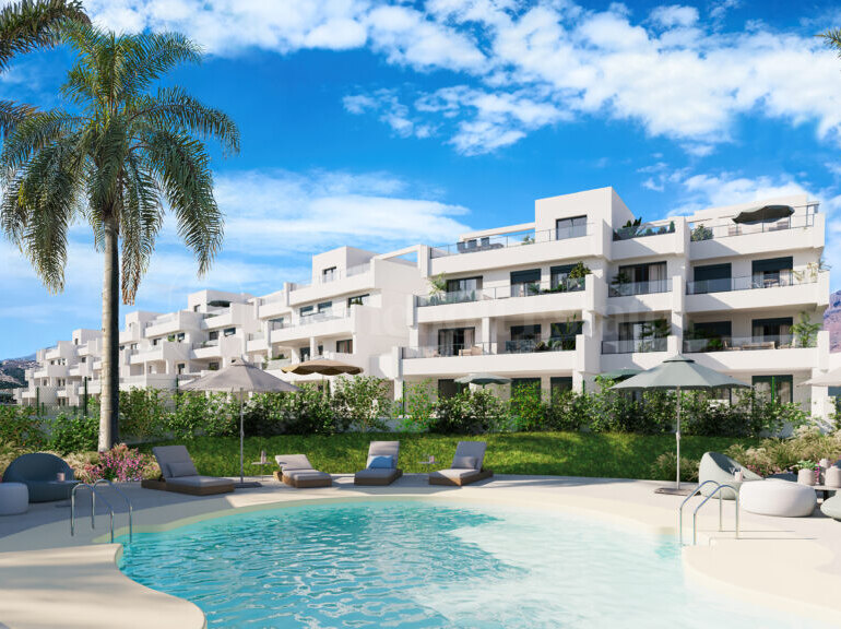 Ny utveckling, helt nya lägenheter, nytt projekt, Estepona, urbanisering, pool, golf, havsutsikt.