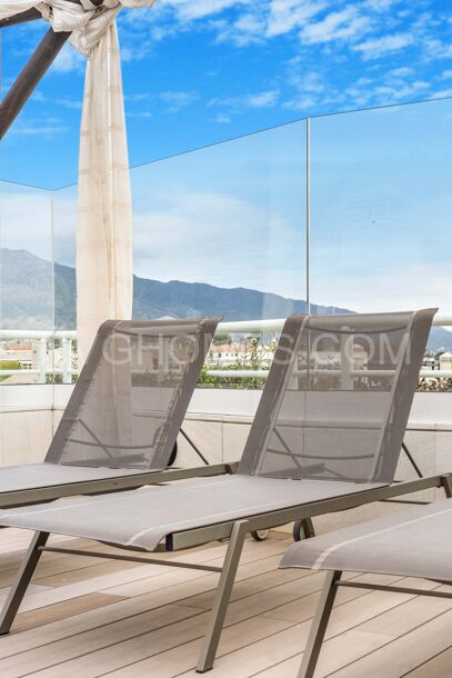 Duplex penthouse
