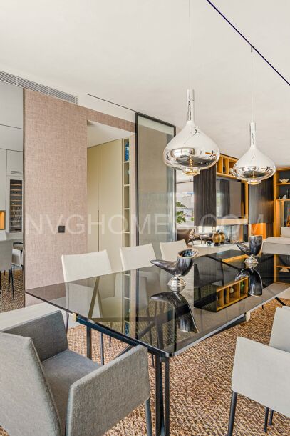 Duplex penthouse
