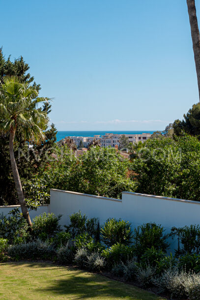 Villa Miura