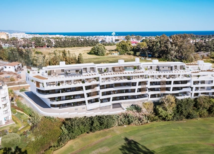 Breeze is a spectacular project of 34 amazing apartments and penthouses, located in front line golf in Marbella