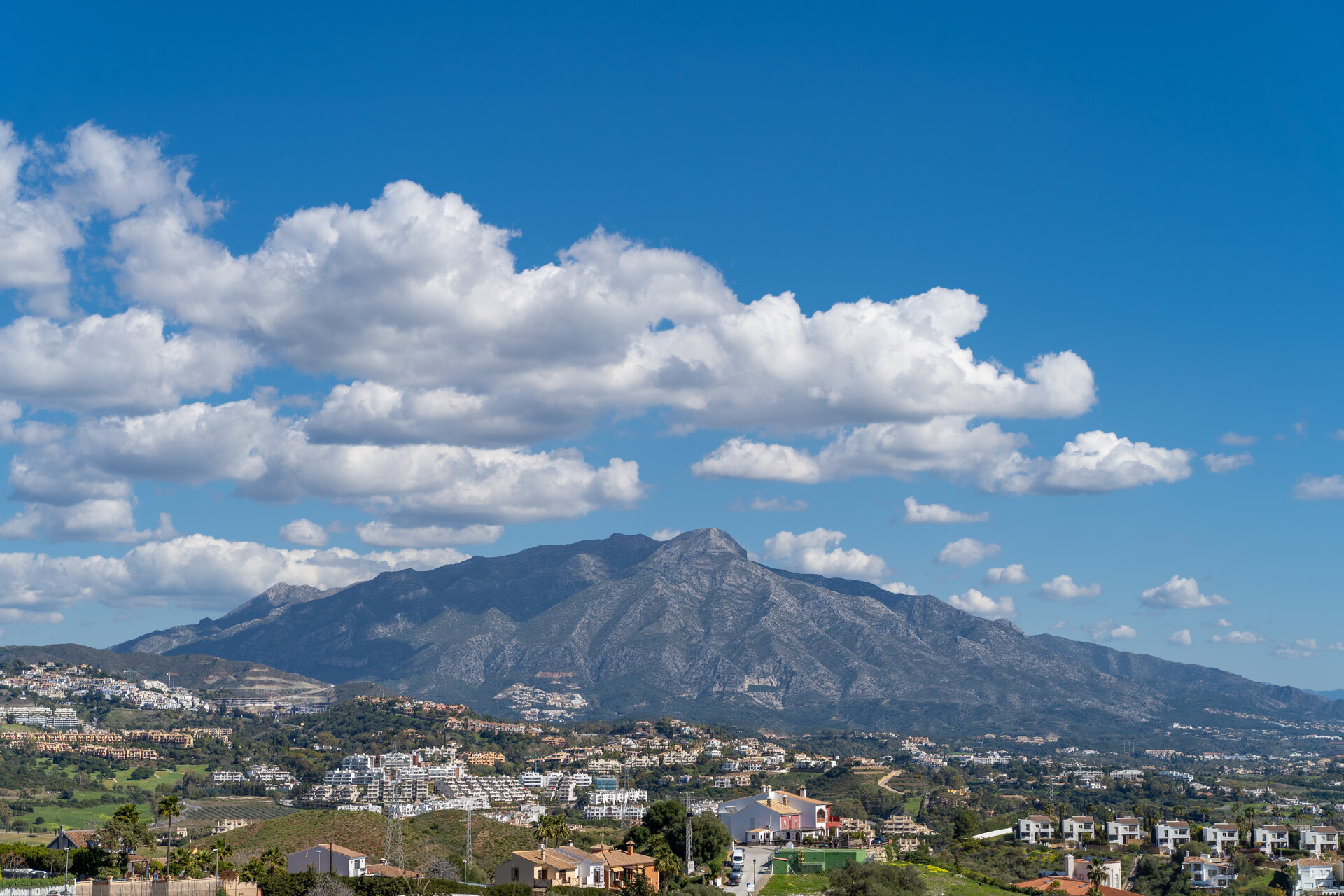 BE LAGOM · Benahavis · The first sustainable and organic architectural project in Spain