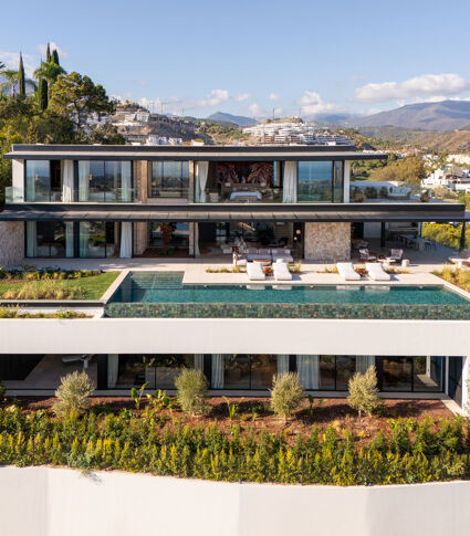 Новое архитектурное произведение в Эль Эррохо Альто, Ла Кинта, Бенахавис