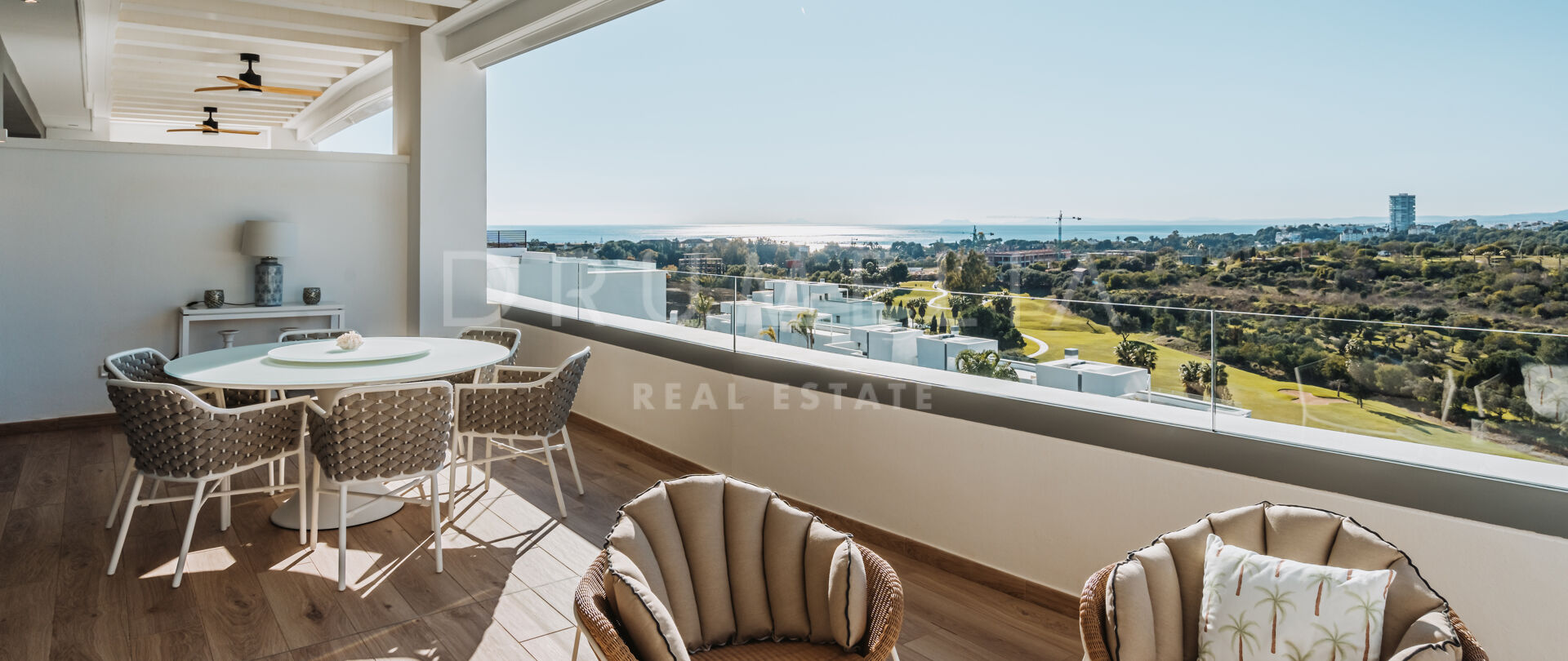 Amazing brand-new penthouse with mesmerising sea and golf views in Santa Clara Golf, Marbella