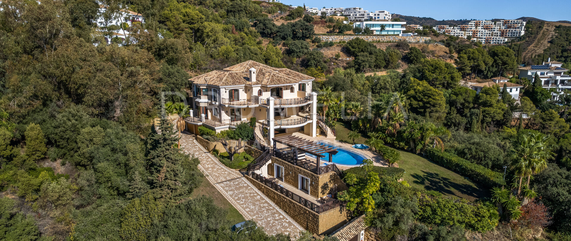 Villa Melana - Schönes Haus mit Panoramablick, Los Altos de los Monteros, Marbella Ost