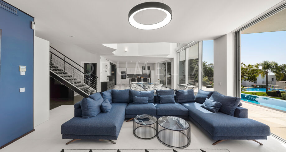 Unusual Semi-Detached Contemporary Style House, Sierra Blanca