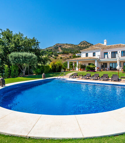 Magnifique villa de luxe en première ligne de golf, Marbella Club Resort, Benahavis.