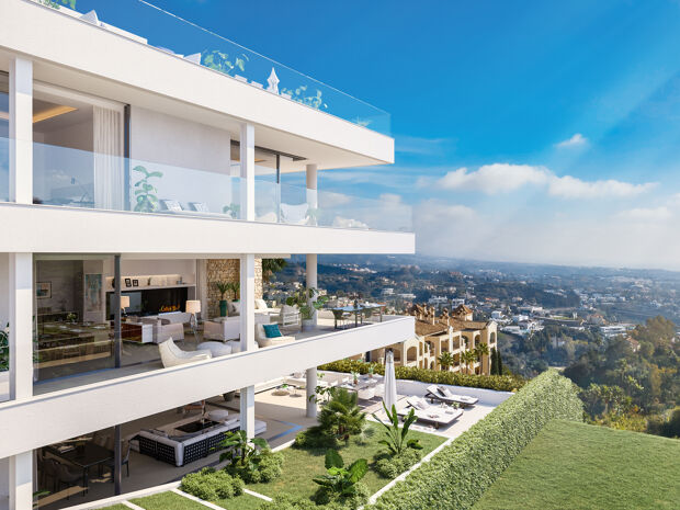 Sophisticated Modern Ground Floor Duplex with Sea Views, La Quinta, Benahavis