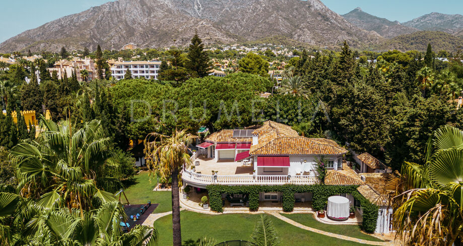 Casa Flora - Villa te koop in Rocio de Nagüeles, in het hart van de Golden Mile van Marbella