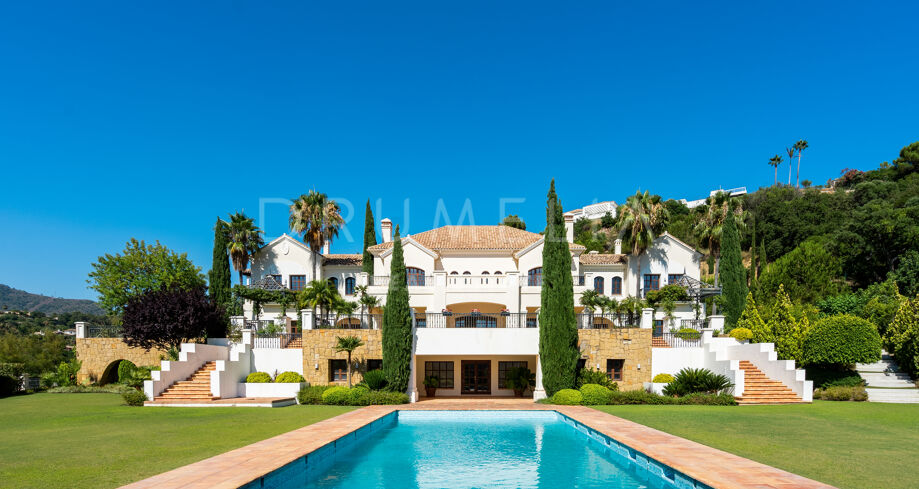 Uitzonderlijk luxe villa, perfect voor entertainment in La Zagaleta, Benahavis.