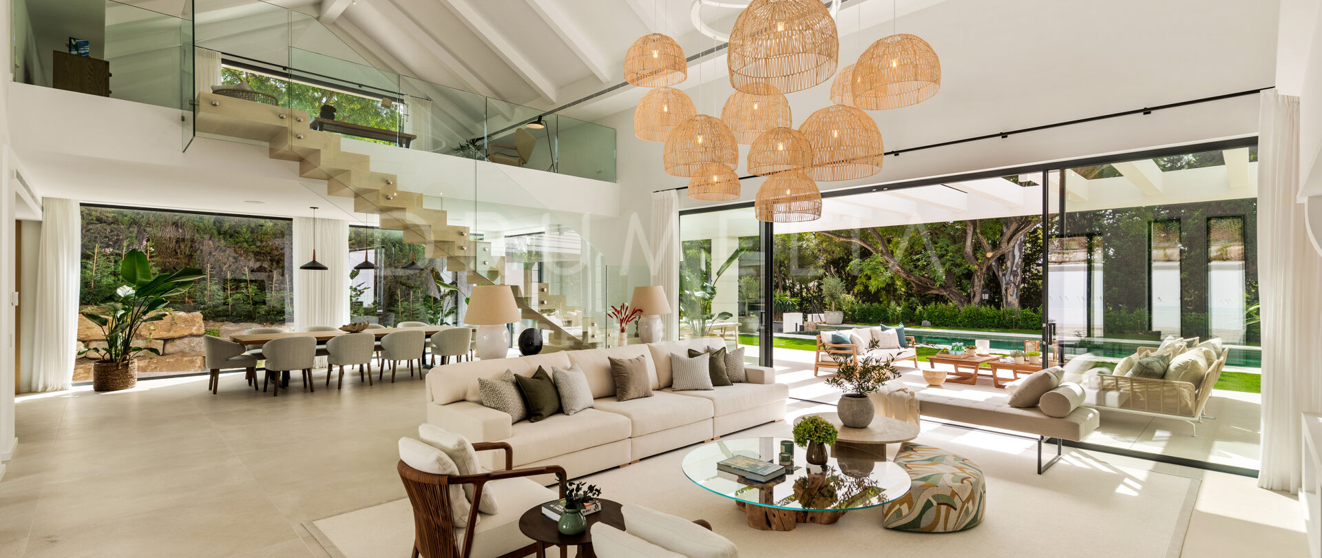 Toppmodernt nytt modernt lyxhus med fantastisk design till salu i El Paraiso, Estepona