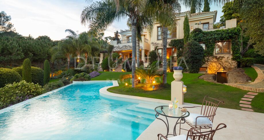 Impresionante casa de lujo de estilo andaluz en Lomas del Marbella Club, Milla de Oro