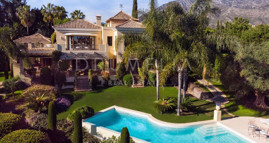 Impresionante casa de lujo de estilo andaluz en Lomas del Marbella Club, Milla de Oro