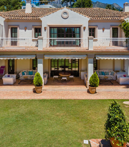 Preciosa Villa Mediterránea de Lujo, La Carolina, Marbella Milla de Oro