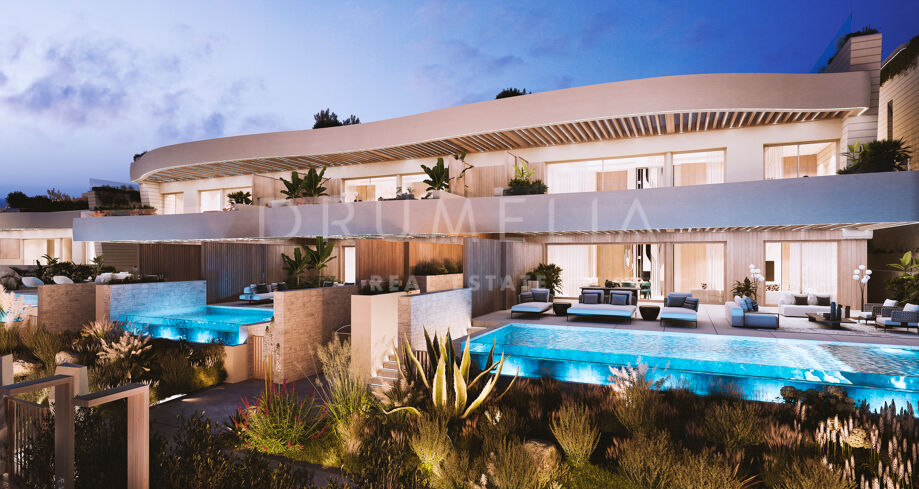 New Stunning Beachfront Modern Luxury Semi-Detached Villa in Las Chapas, Marbella East