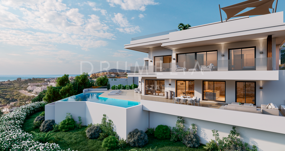 New luxurious modern villa with stunning panoramic views, La Resina Golf, Estepona