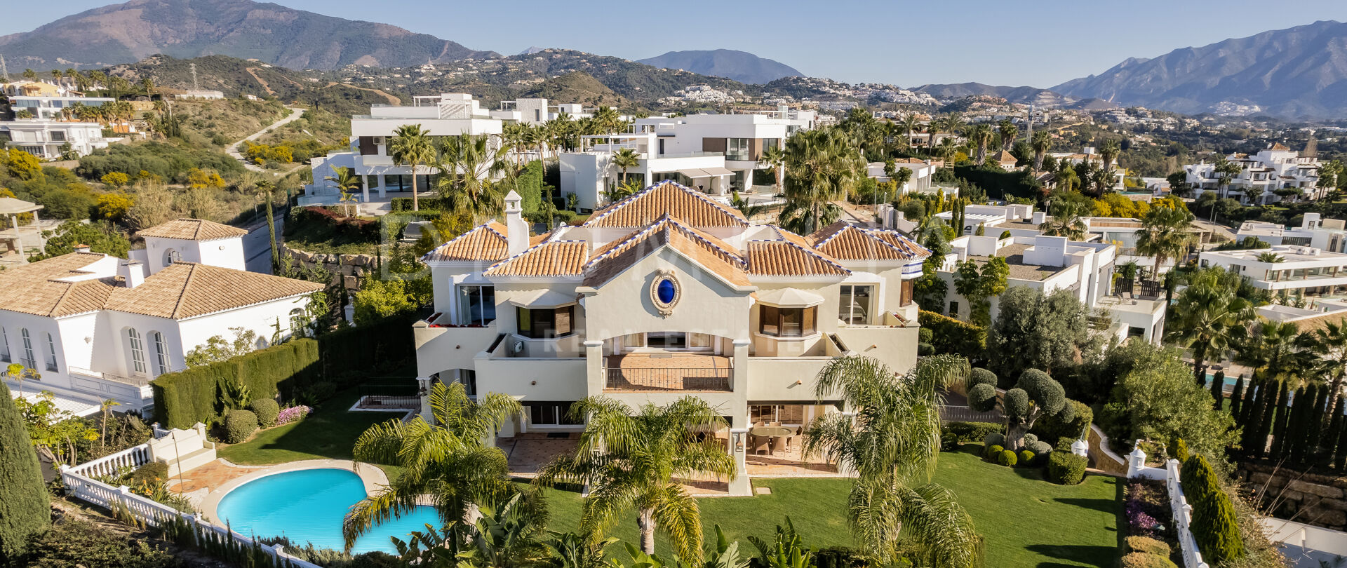 Stunning Classic Style Luxury Mediterranean Villa in La Alqueria, Benahavis