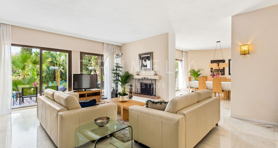 Elegante Luxusvilla am Strand in der Nähe des fabelhaften Puerto Banus, Marbella