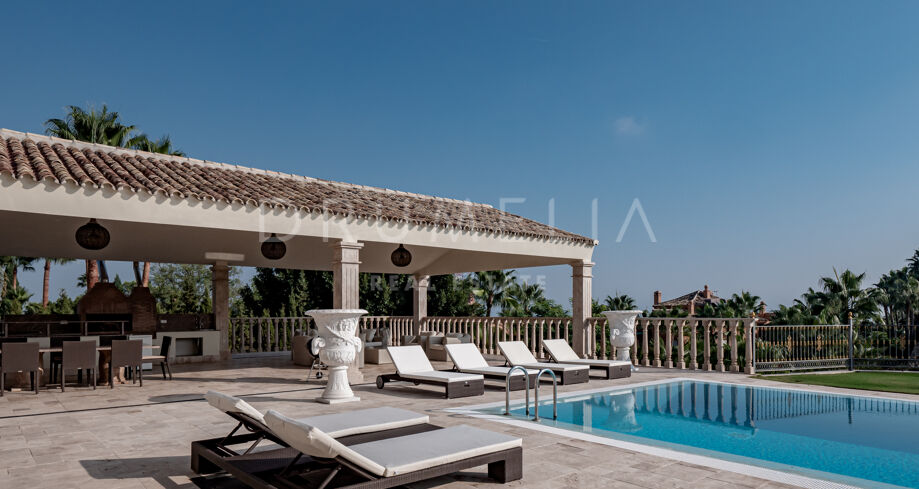 Villa for salg i Sierra Blanca, Marbella Golden Mile