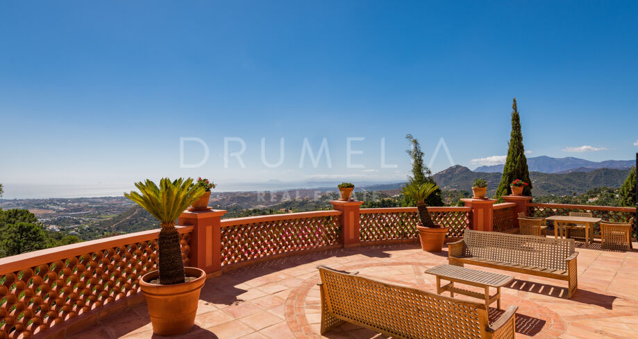 Spektakuläre große Luxusvilla im mediterranen Stil mit Panoramablick in La Zagaleta, Benahavís