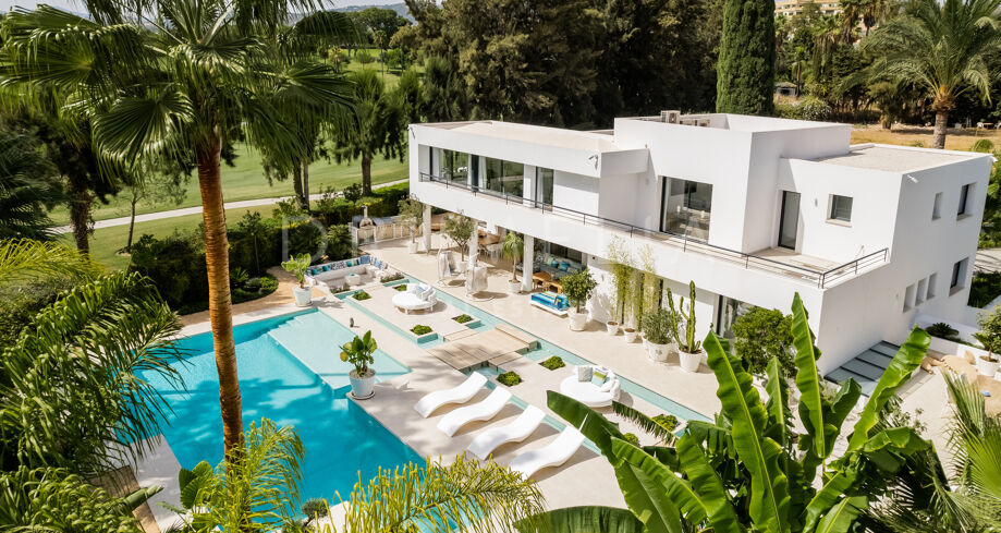 Otrolig modern villa vid golfbanan i Las Brisas, Nueva Andalucía, Marbella